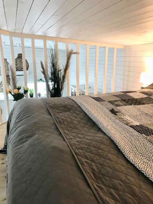 15 Min Fran Ullared! Ny Stuga Med Hoeg Standard! Älvsered Exteriér fotografie